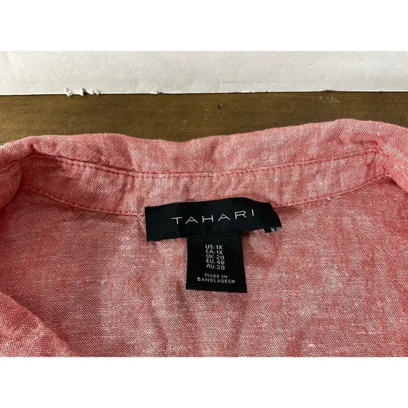 Tahari Blouse Women 1X Pink Linen Blend Short Sleeve V-Neck Top - Picture 3 of 9